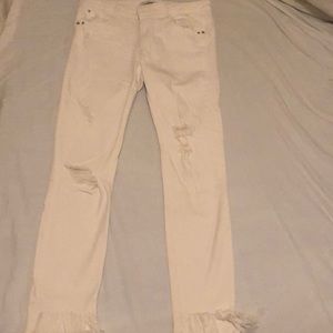 White skinny jeans from Zara